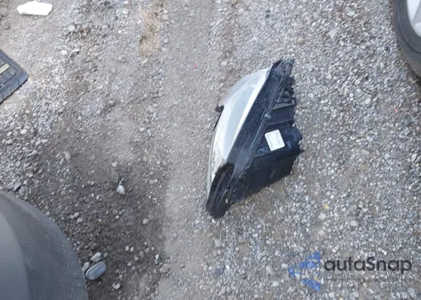 2016 Mercedes-Benz C 300 Luxury/Sport из США, поврежденный, VIN 55SWF4JB5GU115879